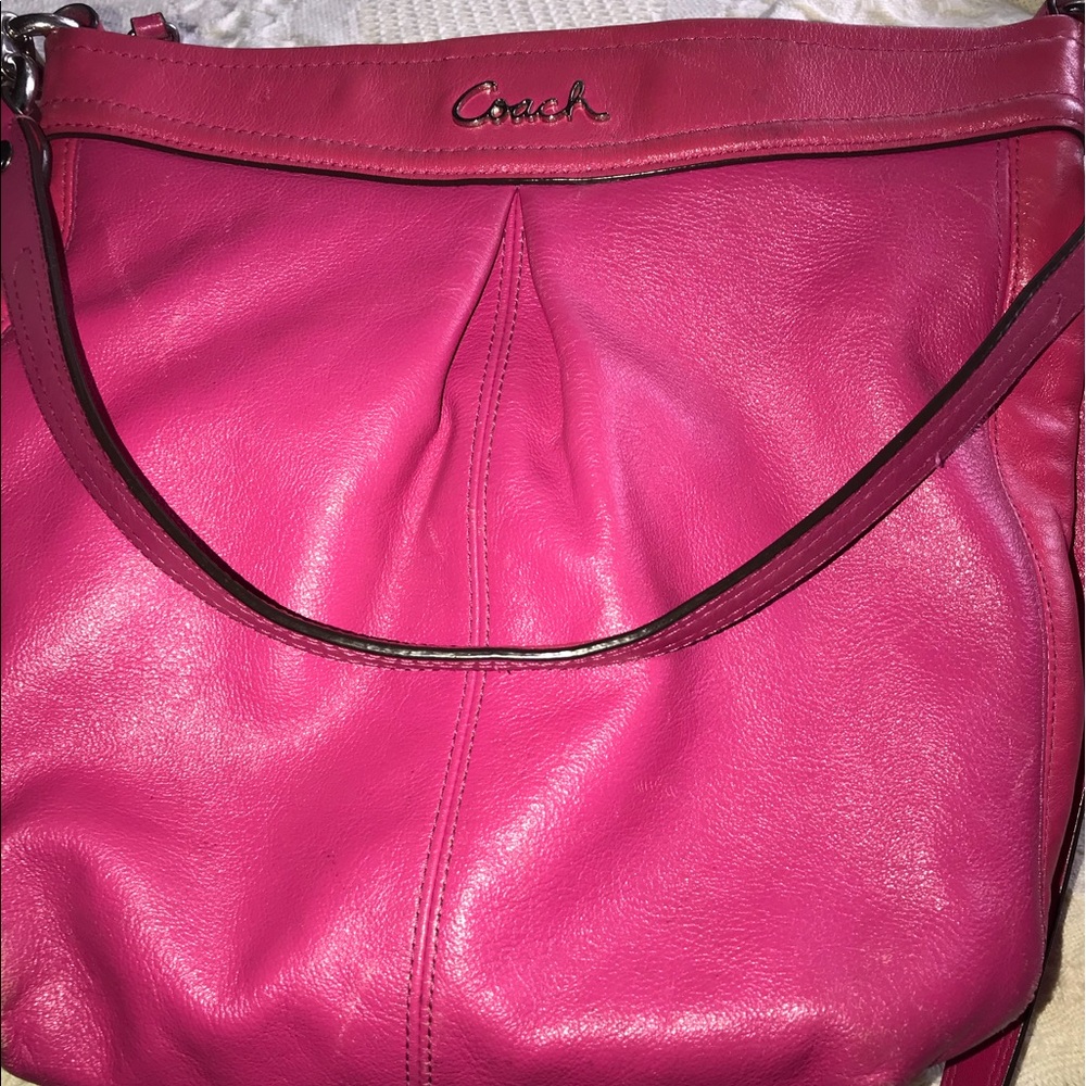 Coach Ashley leather hippie in magenta